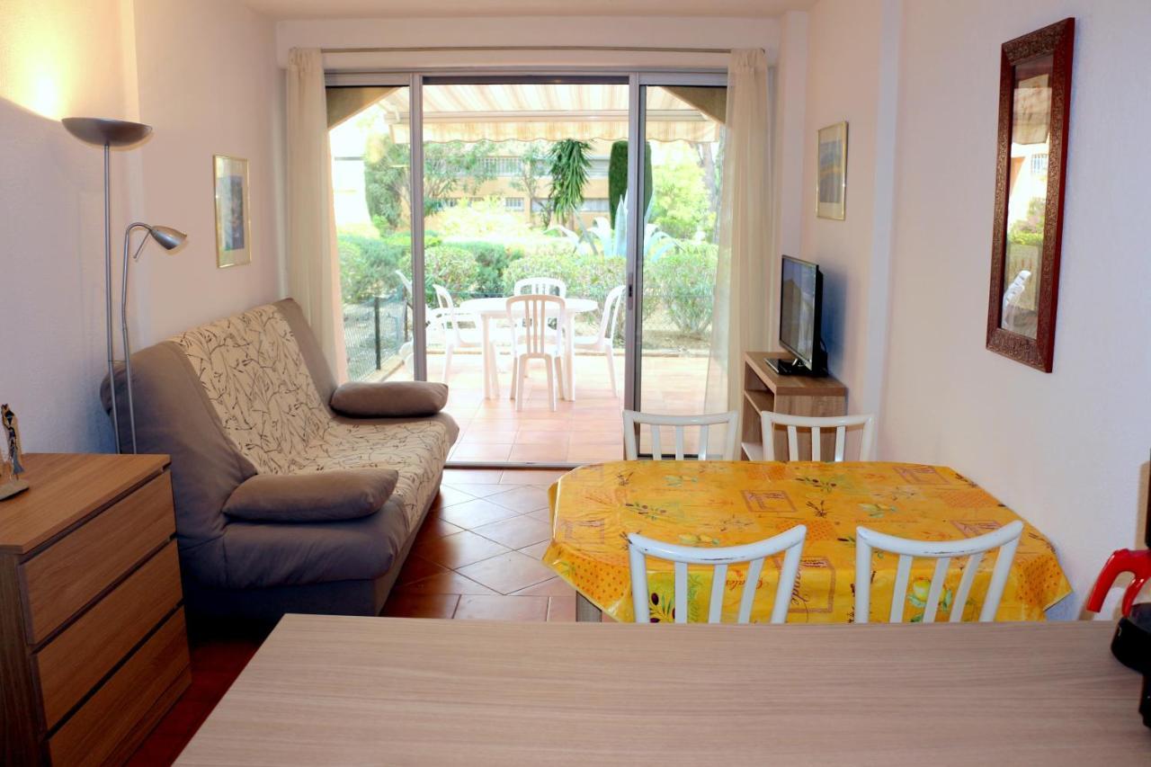 T2 Terrasse, Bormes Les Mimosas La Faviere, 5 Pers, 5 Mn A Pieds Des Plages Et Commerces Dış mekan fotoğraf